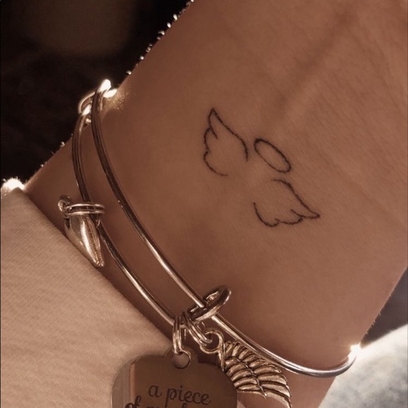 Meet your Posher, Aubrey - Picture 1 of 1